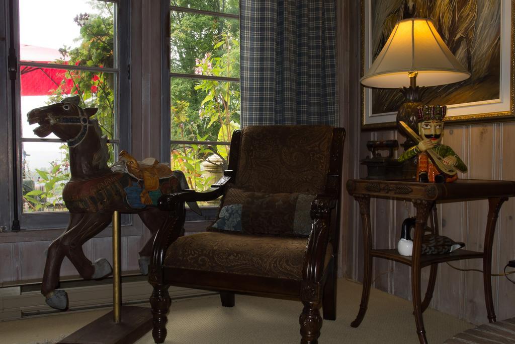 Saint-Sauveur-des-Monts Le Petit Clocher Gite Touristique B & B المظهر الخارجي الصورة