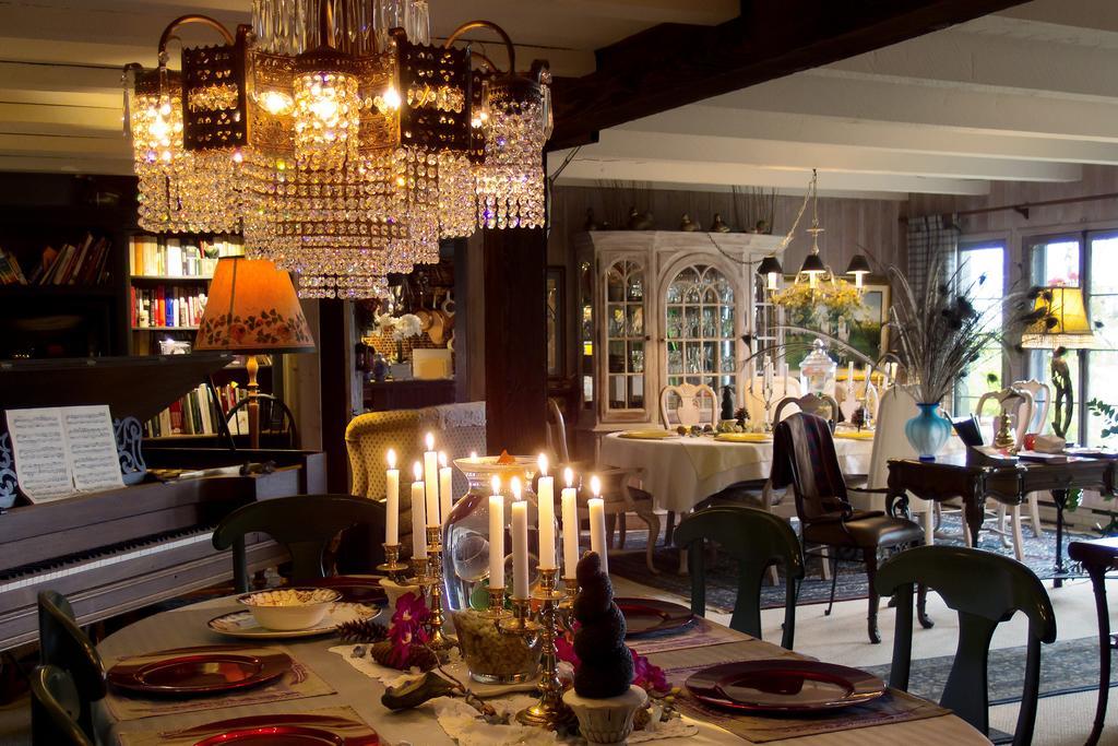 Saint-Sauveur-des-Monts Le Petit Clocher Gite Touristique B & B المظهر الخارجي الصورة