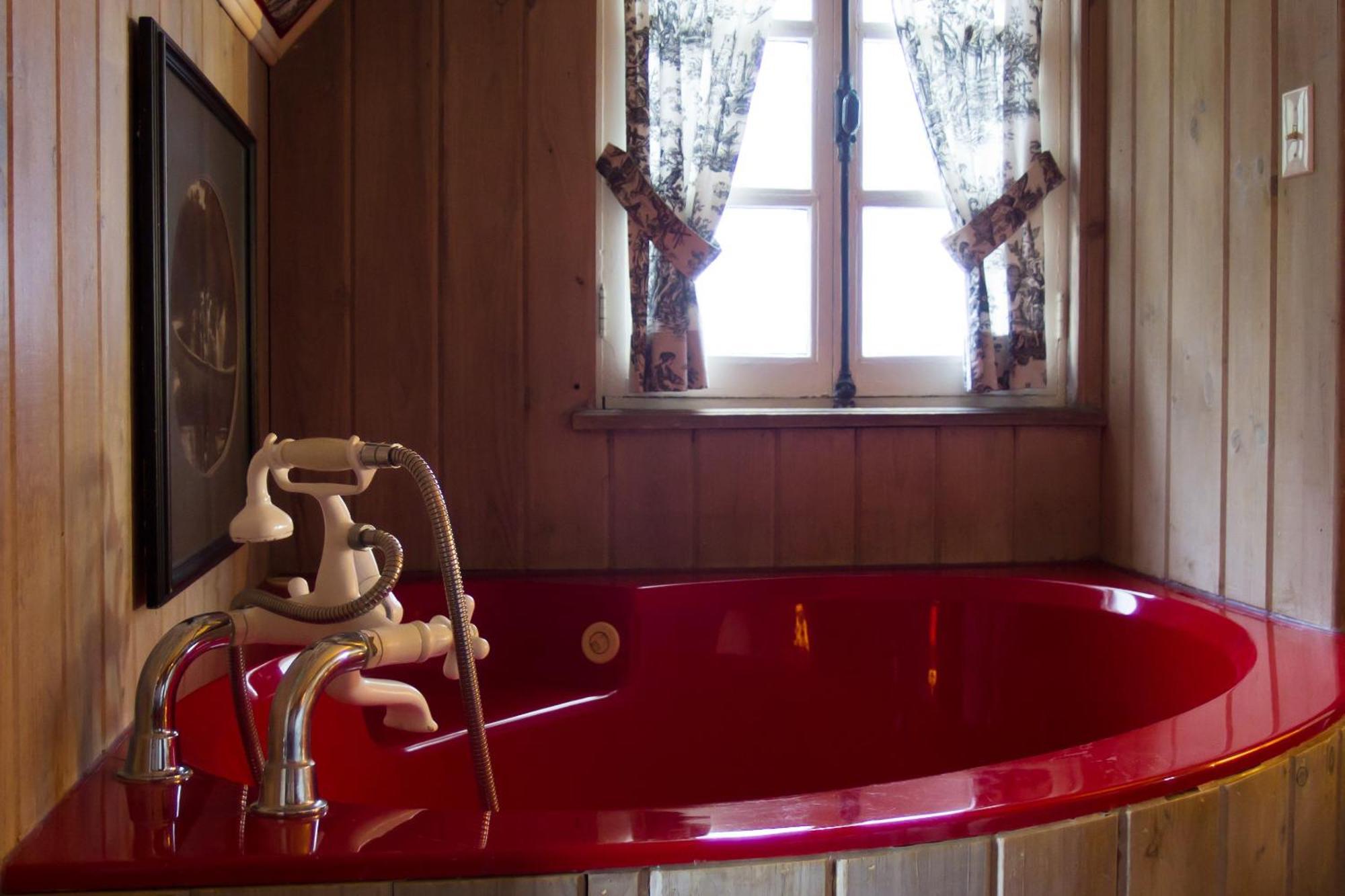 Saint-Sauveur-des-Monts Le Petit Clocher Gite Touristique B & B الغرفة الصورة