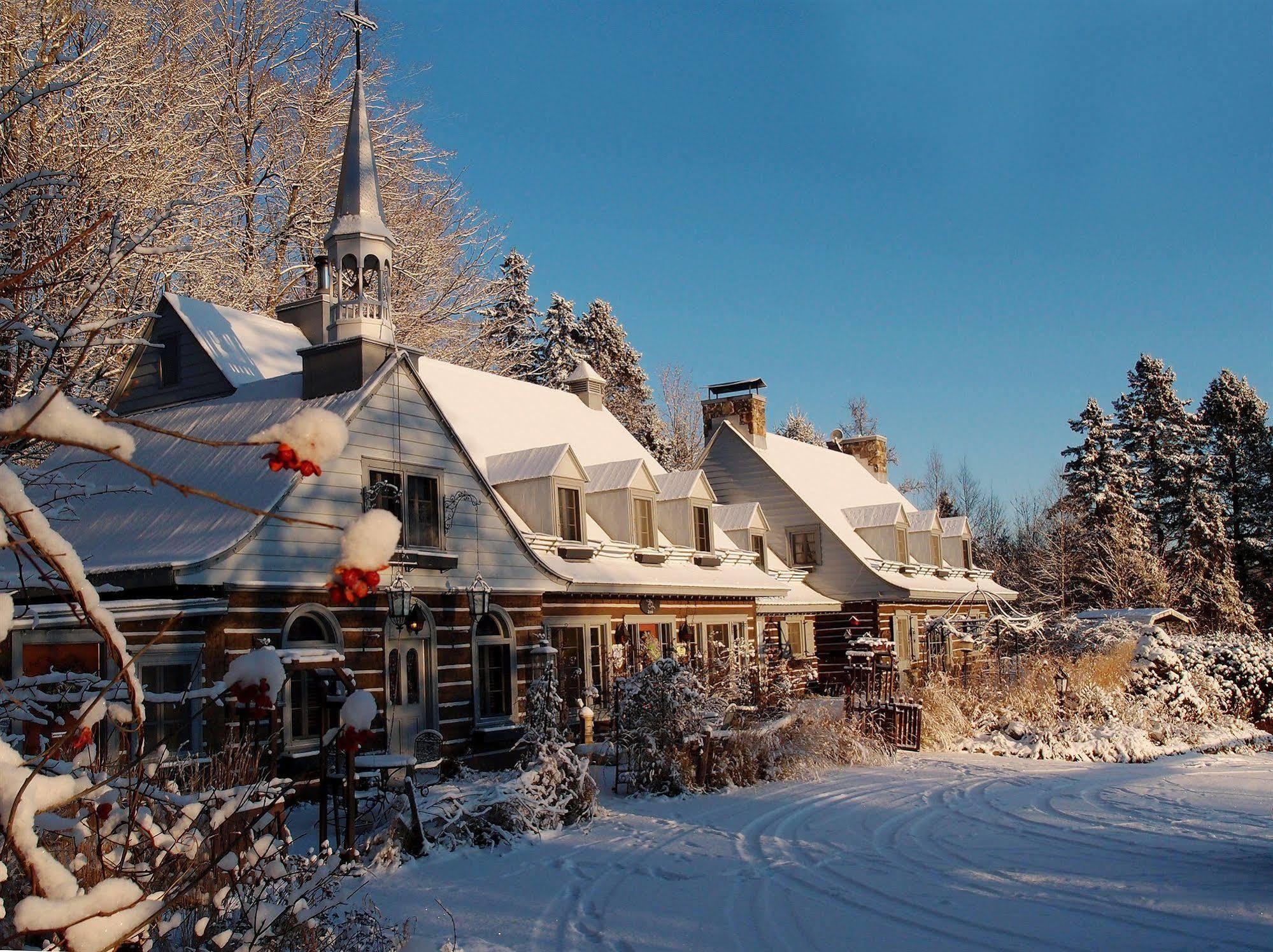 Saint-Sauveur-des-Monts Le Petit Clocher Gite Touristique B & B المظهر الخارجي الصورة